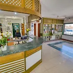 奥纳拉斯布里萨公寓式酒店 4* 普拉亚布兰卡