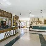 奥纳拉斯布里萨公寓式酒店 4* 普拉亚布兰卡