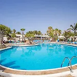Ona Brisas Aparthotel 4*