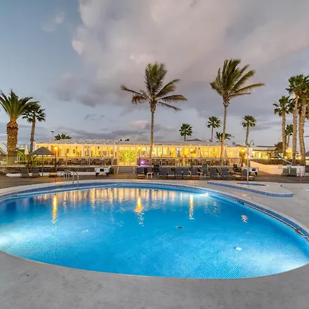 Ona Brisas Apartahotel 3*
