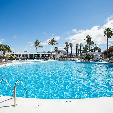 Ona Brisas Apartahotel 3*