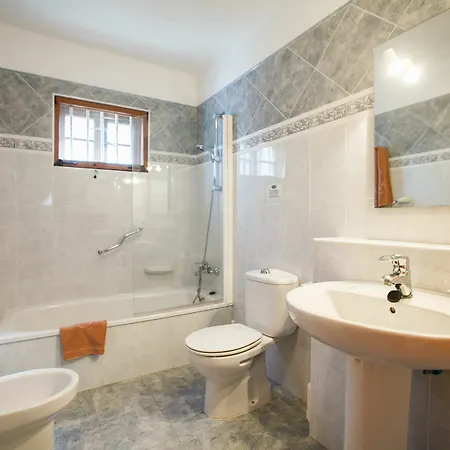 Ona Brisas Aparthotel