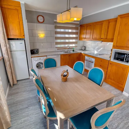 Ona Brisas アパートホテル